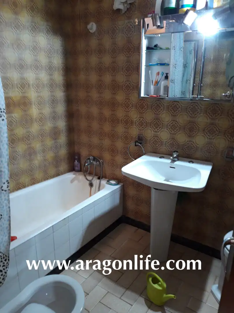 Baño de Casa o chalet en venta en Maella con Amueblado, Horno y Balcón