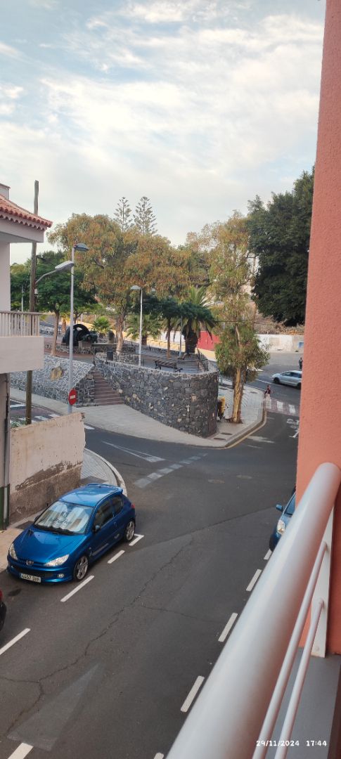 Vista exterior de Pis en venda en Granadilla de Abona amb Terrassa, Moblat i Forn