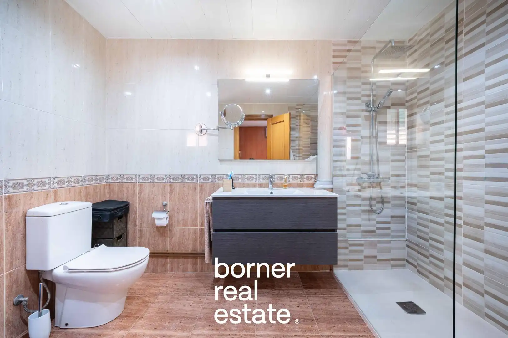 Baño de Piso en venta en Sabadell con Aire acondicionado, Calefacción y Terraza