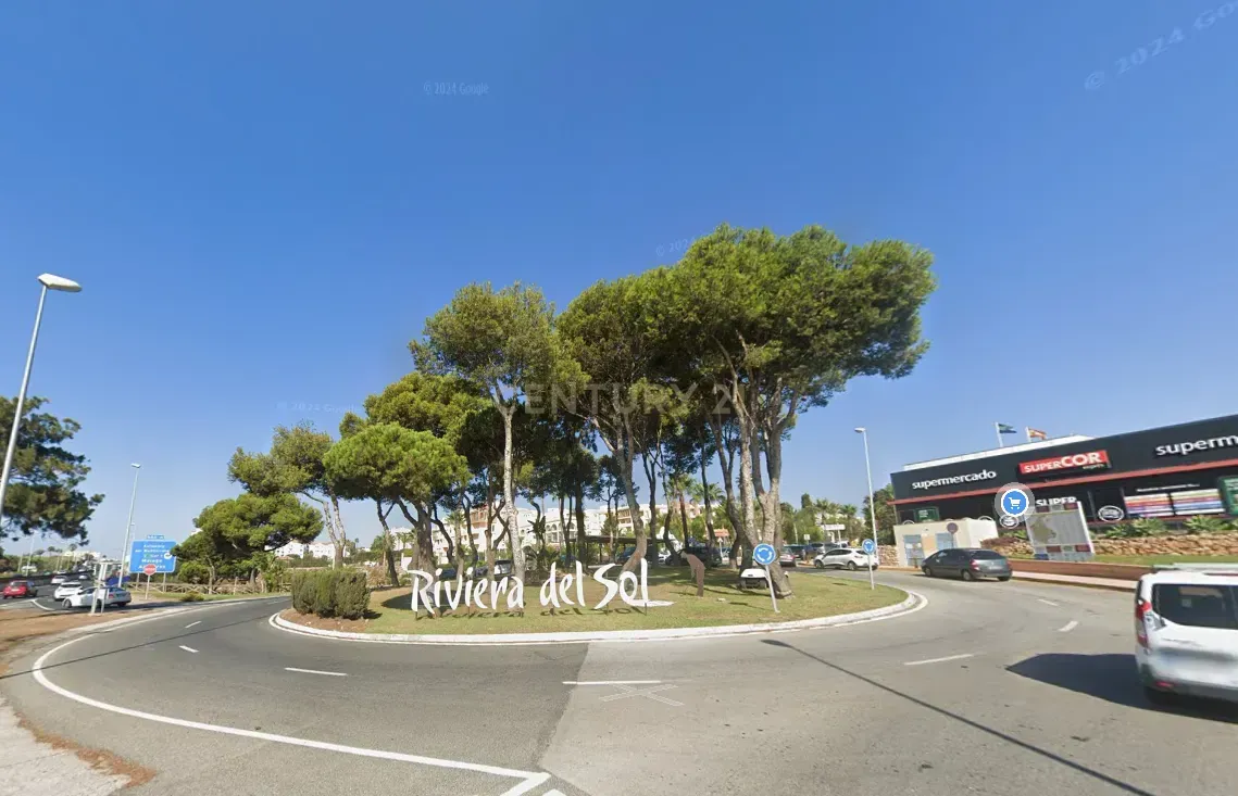 Vista exterior de Casa adosada en venda en Mijas amb Piscina comunitària