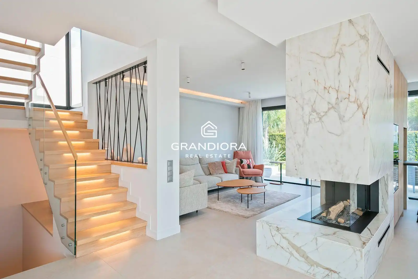 Sala d'estar de Casa o xalet en venda en Montgat amb Aire condicionat, Terrassa i Traster