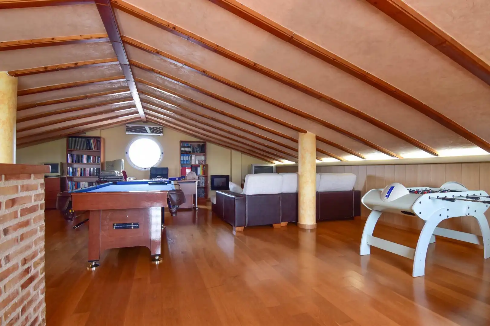 Casa o xalet en venda en Picassent amb Aire condicionat, Calefacció i Jardí privat
