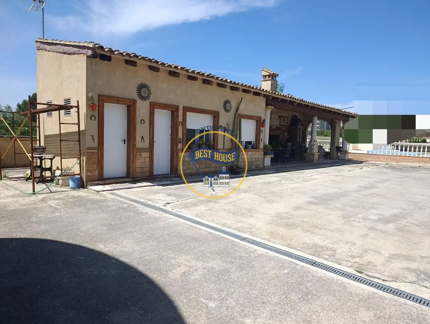 Chalet con piscina en venta en Centro, imagen 2
