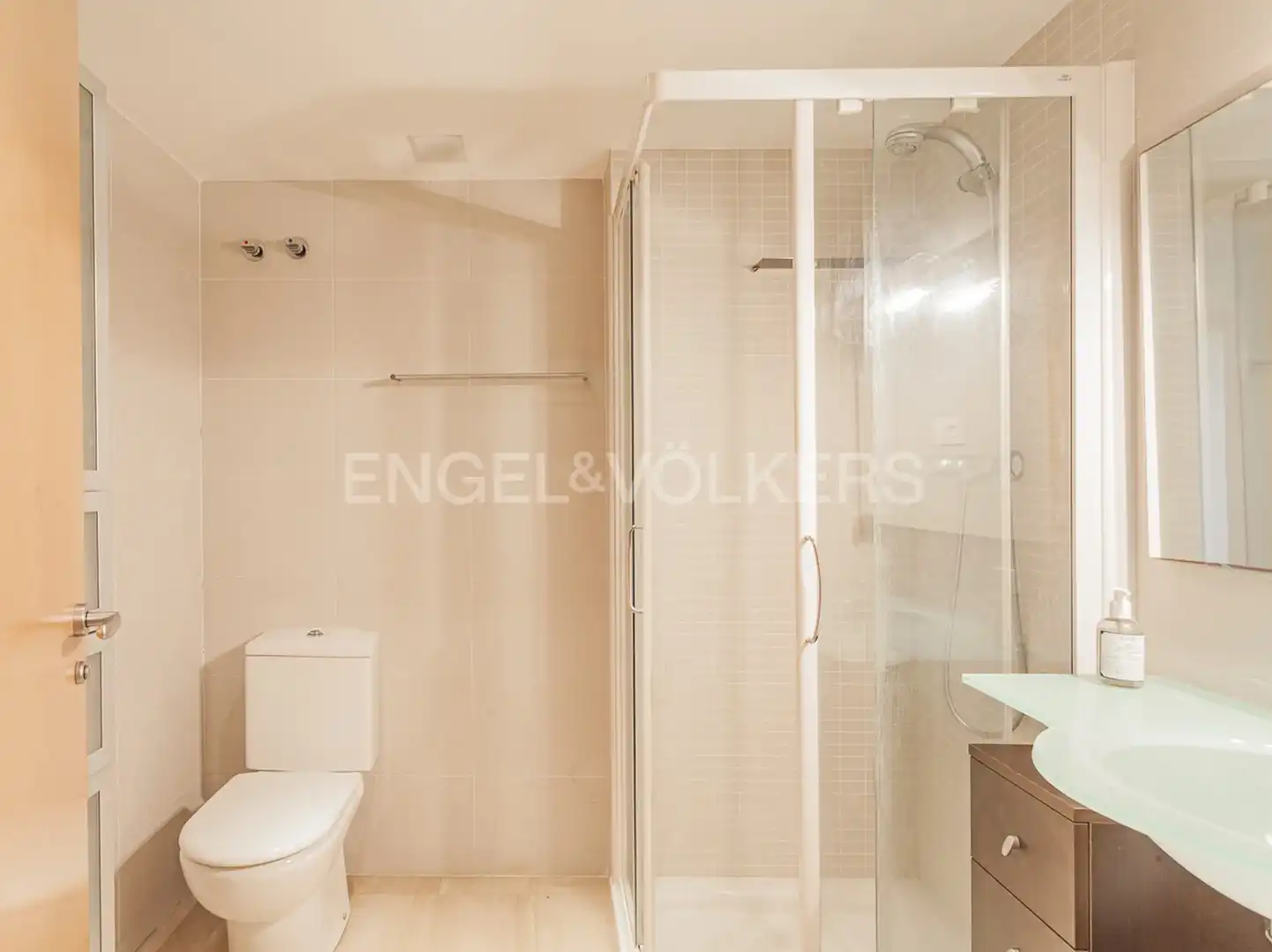 Casa o xalet en venda a Les Botigues de Sitges
