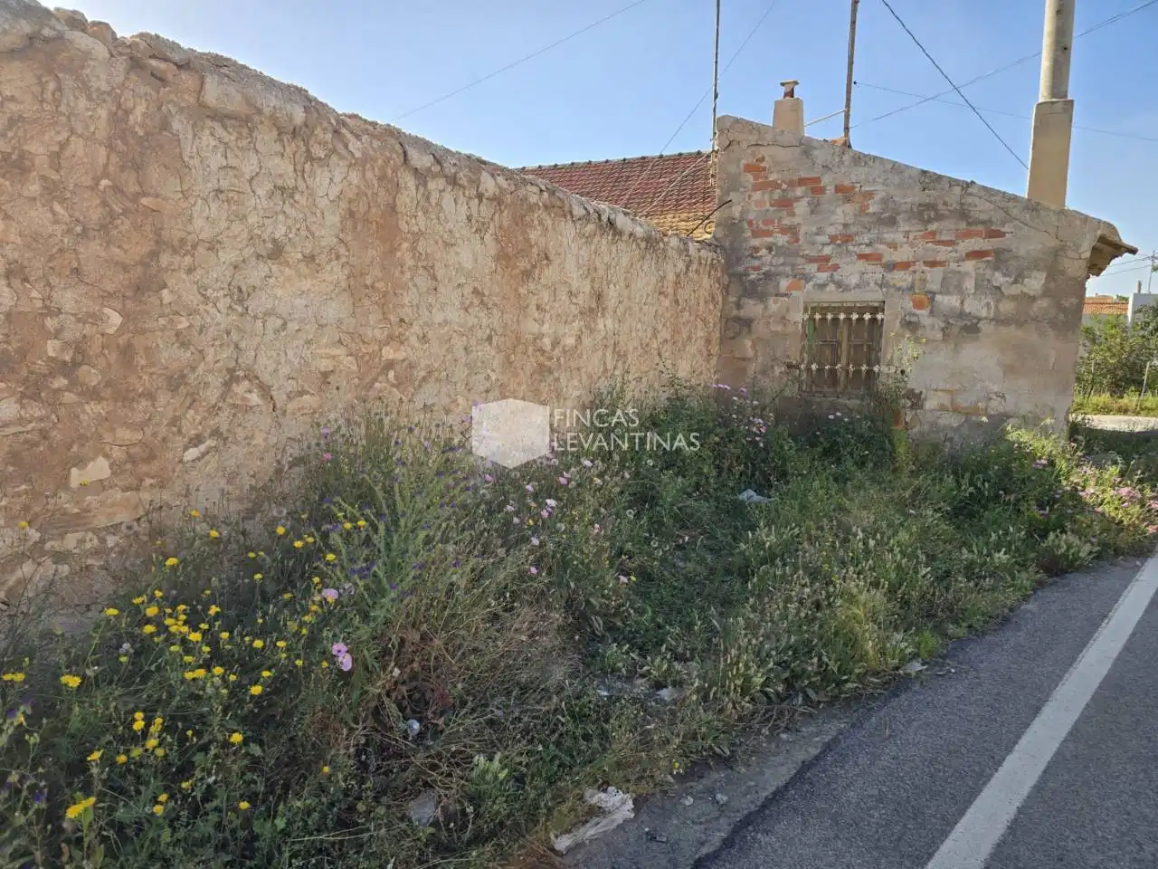 Houses for sale in San Vicente del Raspeig / Sant Vicent del Raspeig  with Private garden, Terrace and Furnished