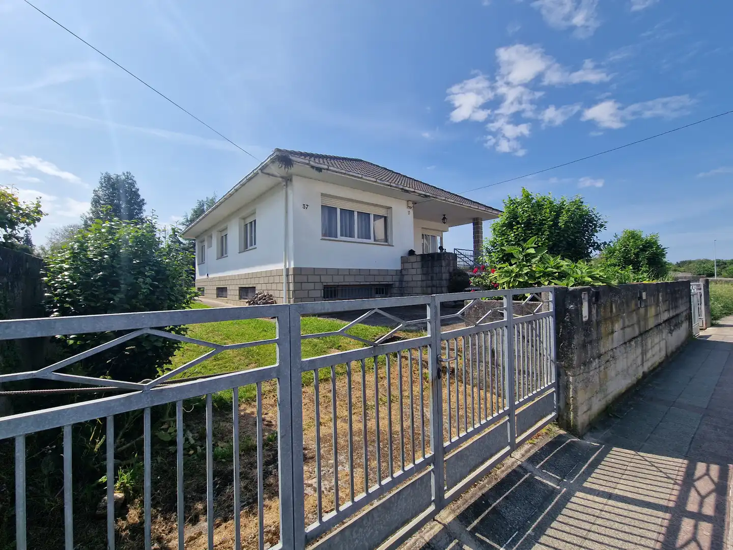 Vista exterior de Casa o chalet en venta en Narón con Jardín privado y Terraza