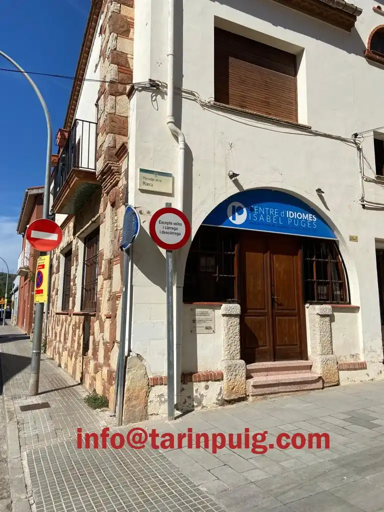 Vista exterior de Local de lloguer en Begues