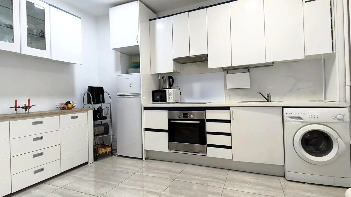 Cocina de Planta baja en venta en Madrid con Aire acondicionado