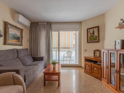 Living room of Flat for sale in Terrassa  with Air Conditioner, Terrace and Balcony