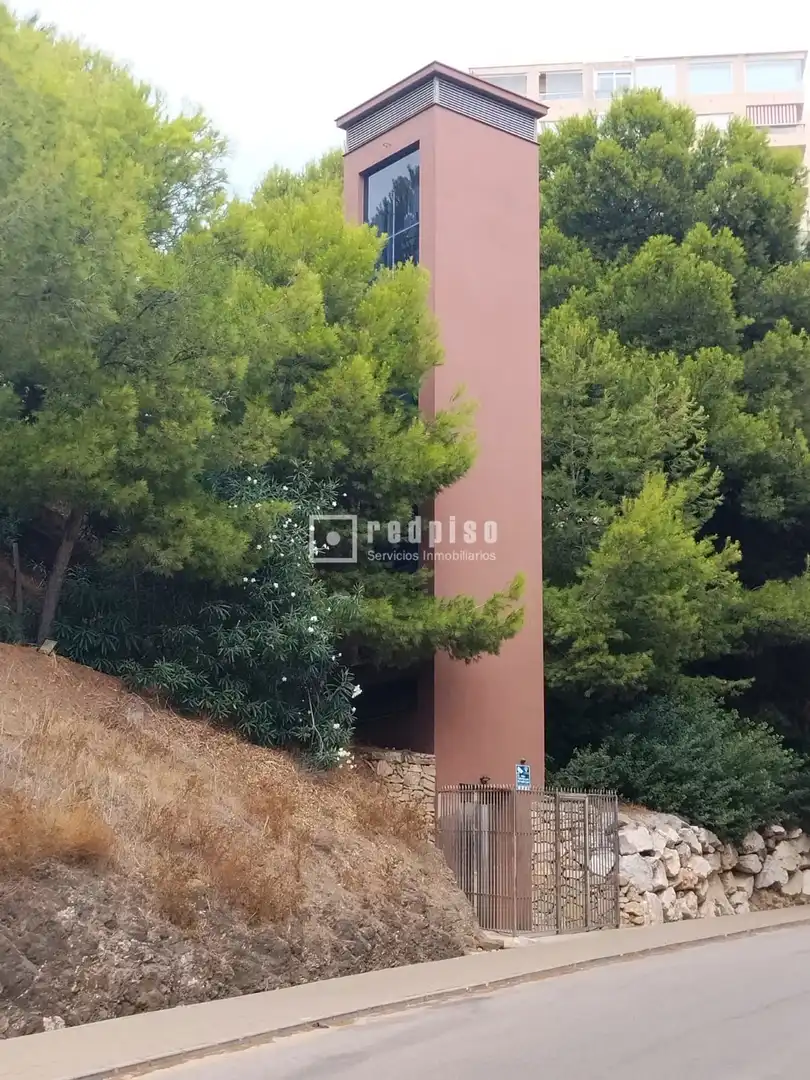 Flat for rent in Benalmádena  with Air Conditioner, Private garden and Terrace