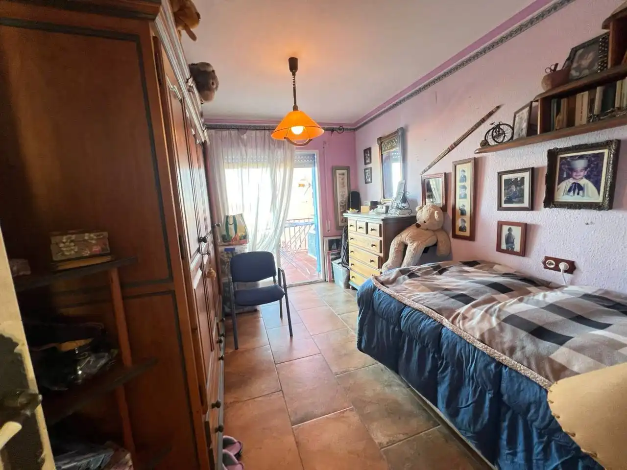 Dormitori de Casa adosada en venda en Estepona amb Jardí privat, Terrassa i Moblat