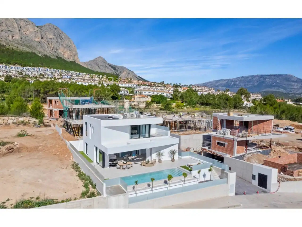 Vista exterior de Casa o chalet en venta en Polop con Aire acondicionado, Jardín privado y Terraza