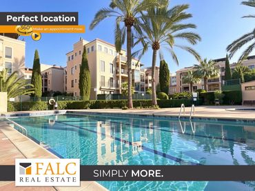 Apartment with pool for sale in Platja de Palma