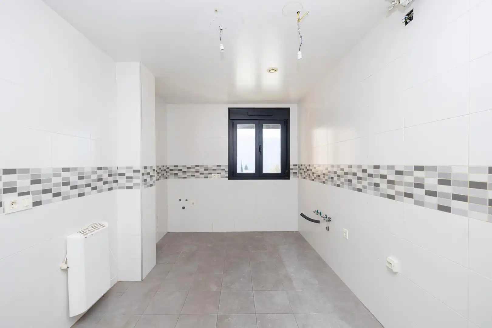 Badezimmer von Wohnung zum Verkauf in Órgiva mit Heizung und Abstellraum
