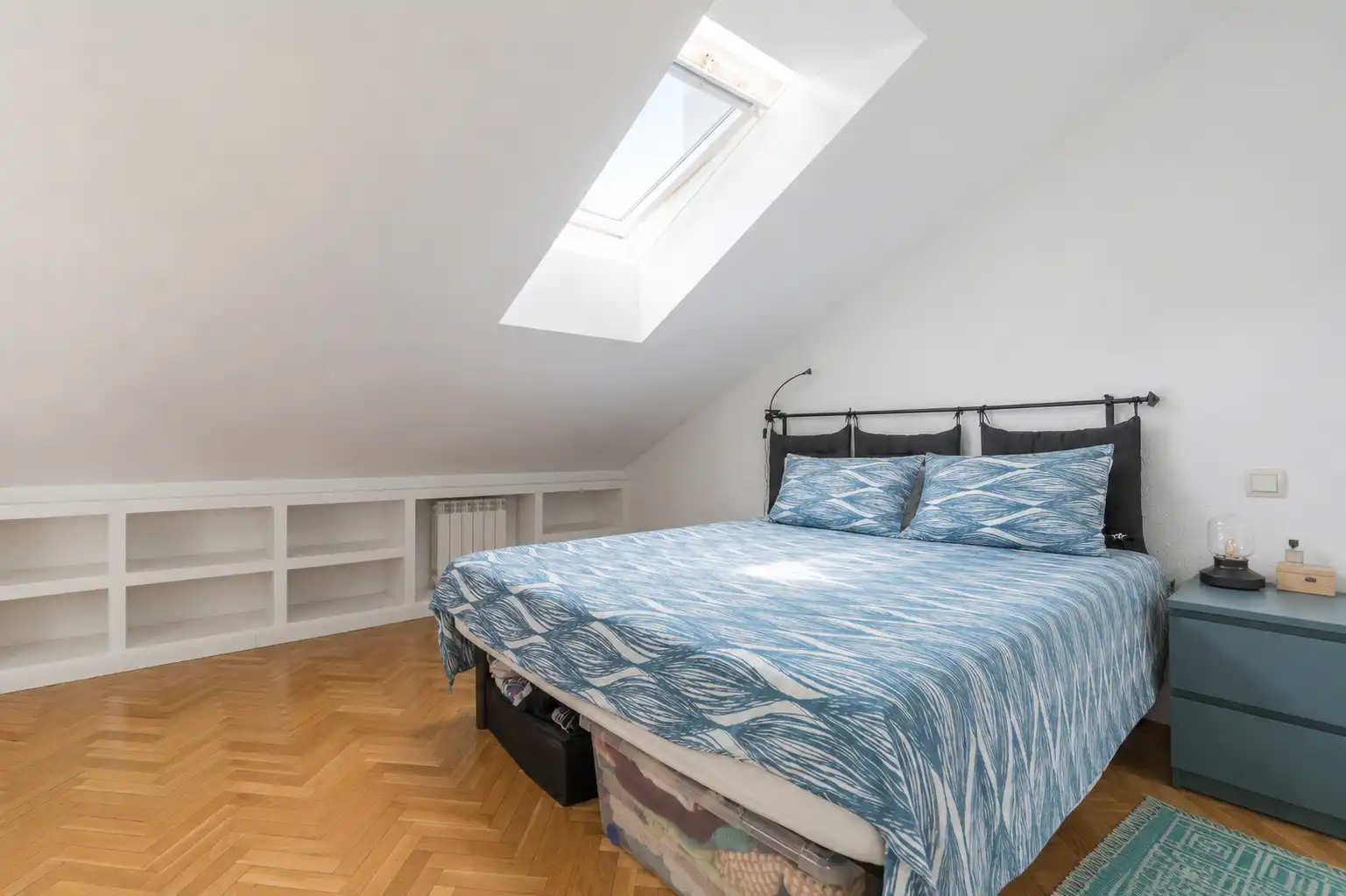 Habitación de Dúplex en venta en Las Rozas de Madrid con Aire acondicionado, Calefacción y Trastero
