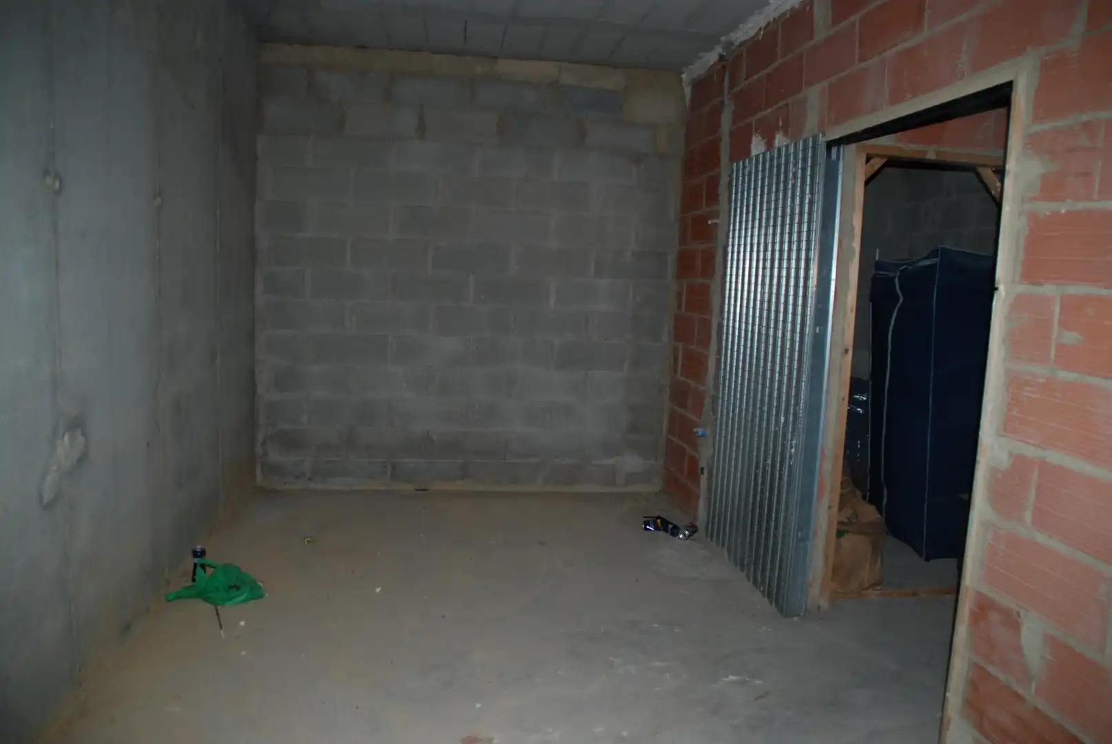 Local comercial en venda a Monzón, imagen 2