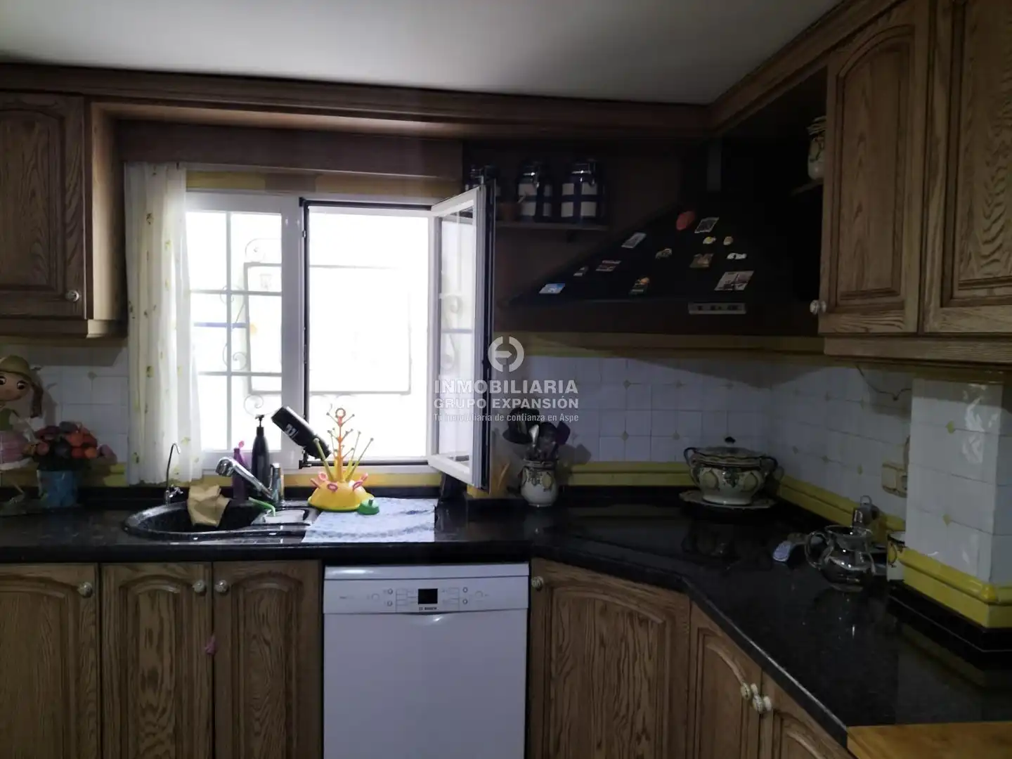 Kitchen of Duplexes for sale in Villena  with Air Conditioner, Terrace and Storage room