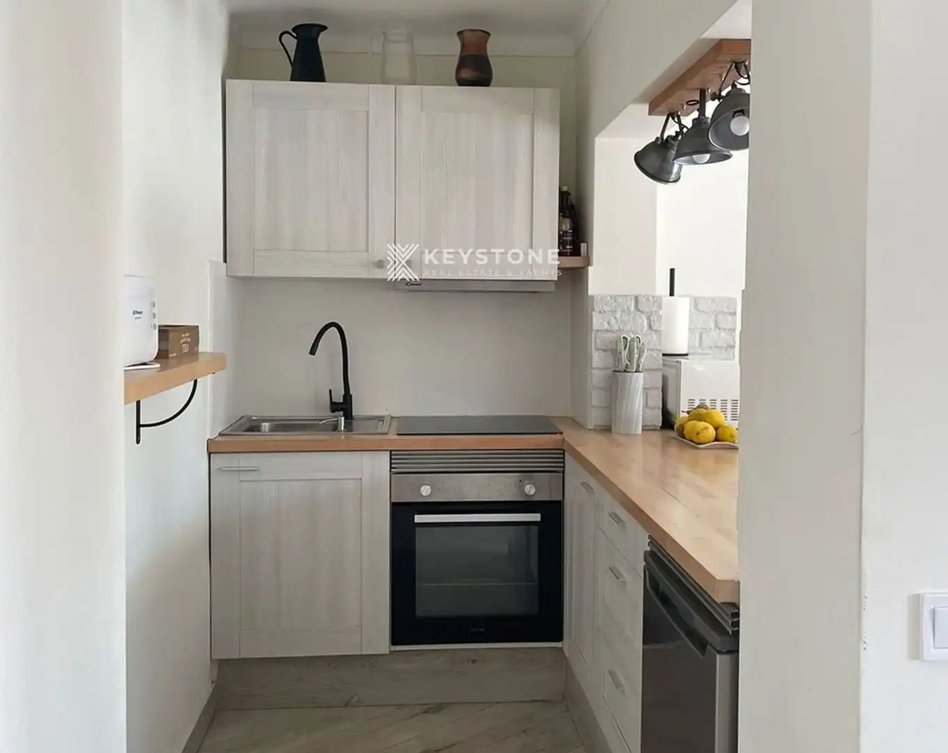 Cuina de Dúplex de lloguer en Alcúdia amb Aire condicionat, Terrassa i Traster