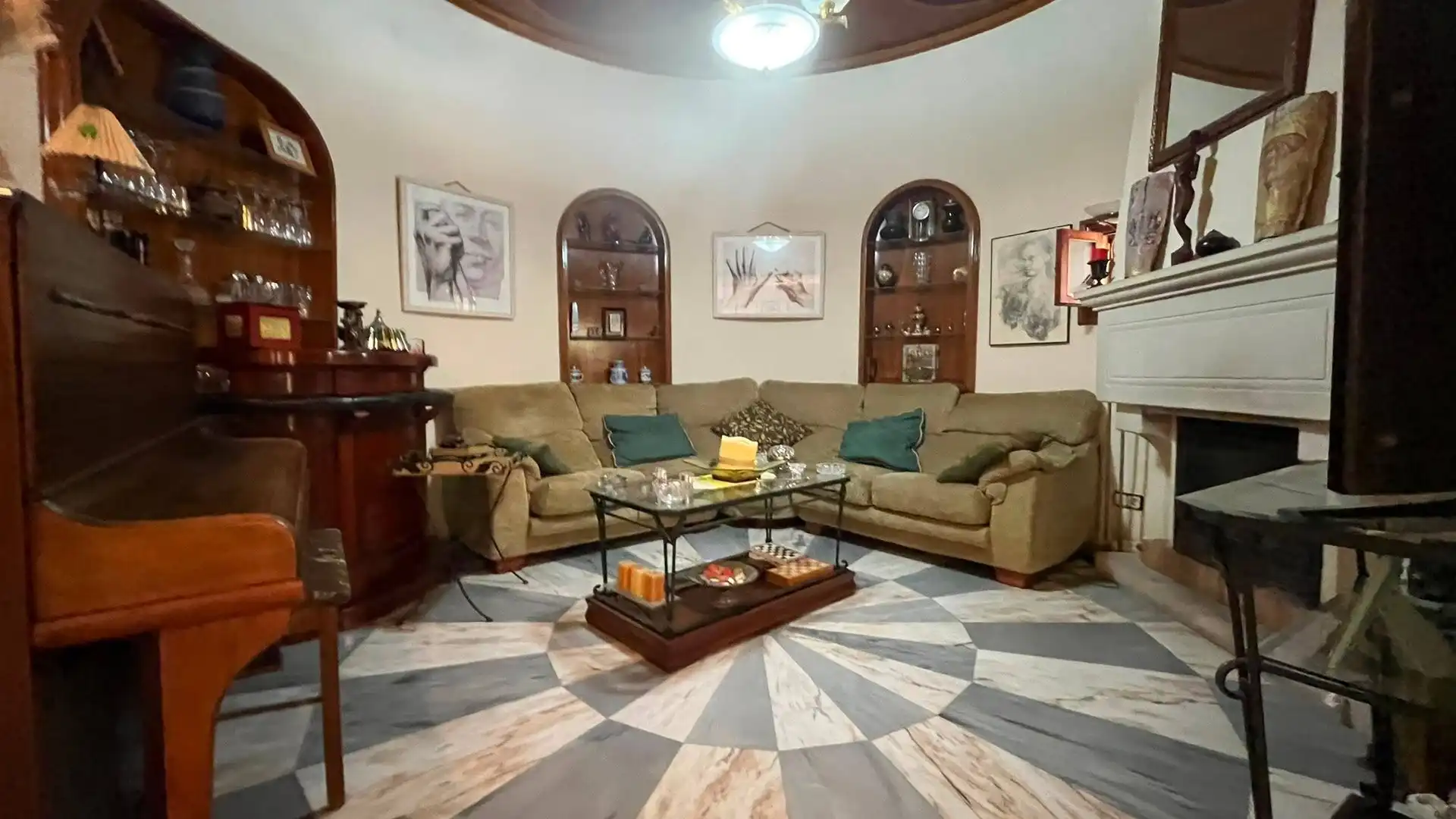 Sala de estar de Casa o chalet en venta en Elche / Elx con Aire acondicionado, Calefacción y Jardín privado