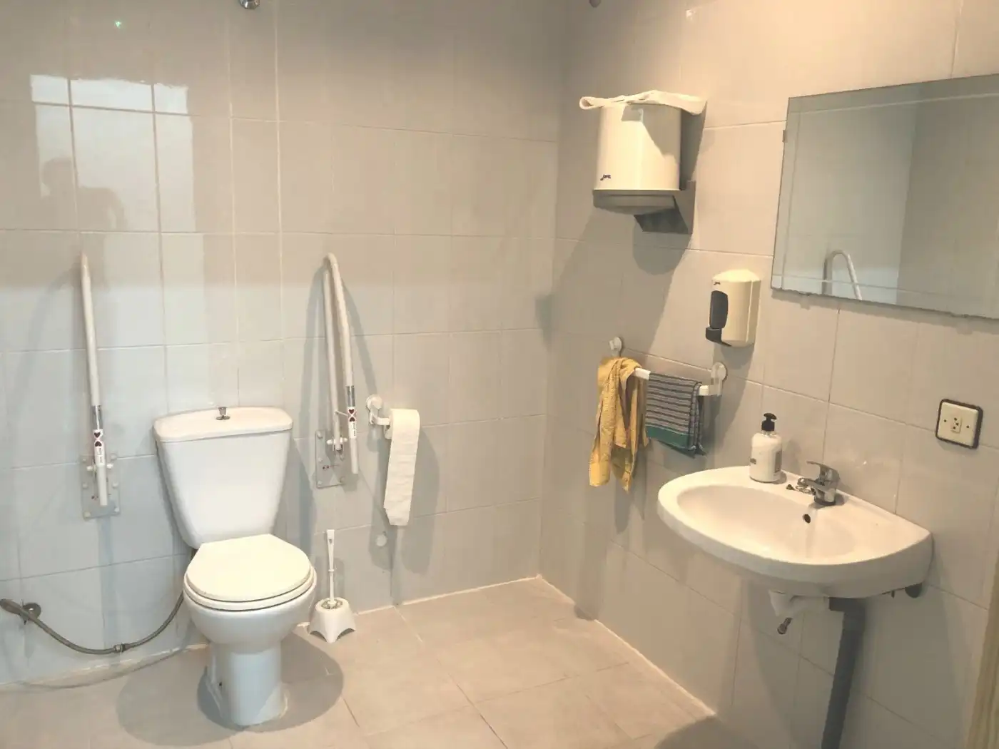 Local comercial en venta en Núcleo urbano, imagen 6