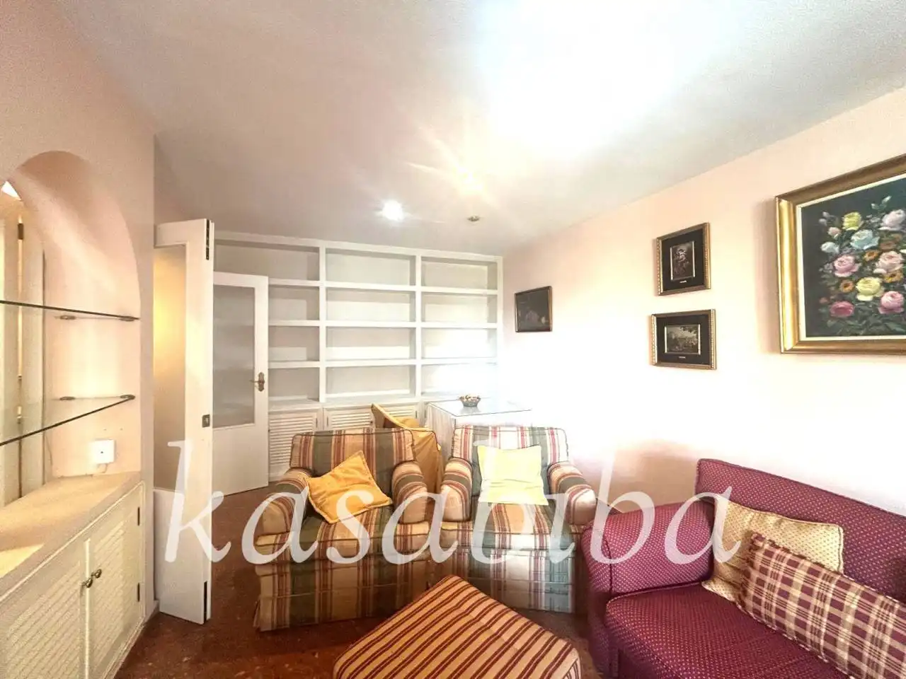 Living room of Flat for rent in Valencia  with Heating, Furnished and Balcony