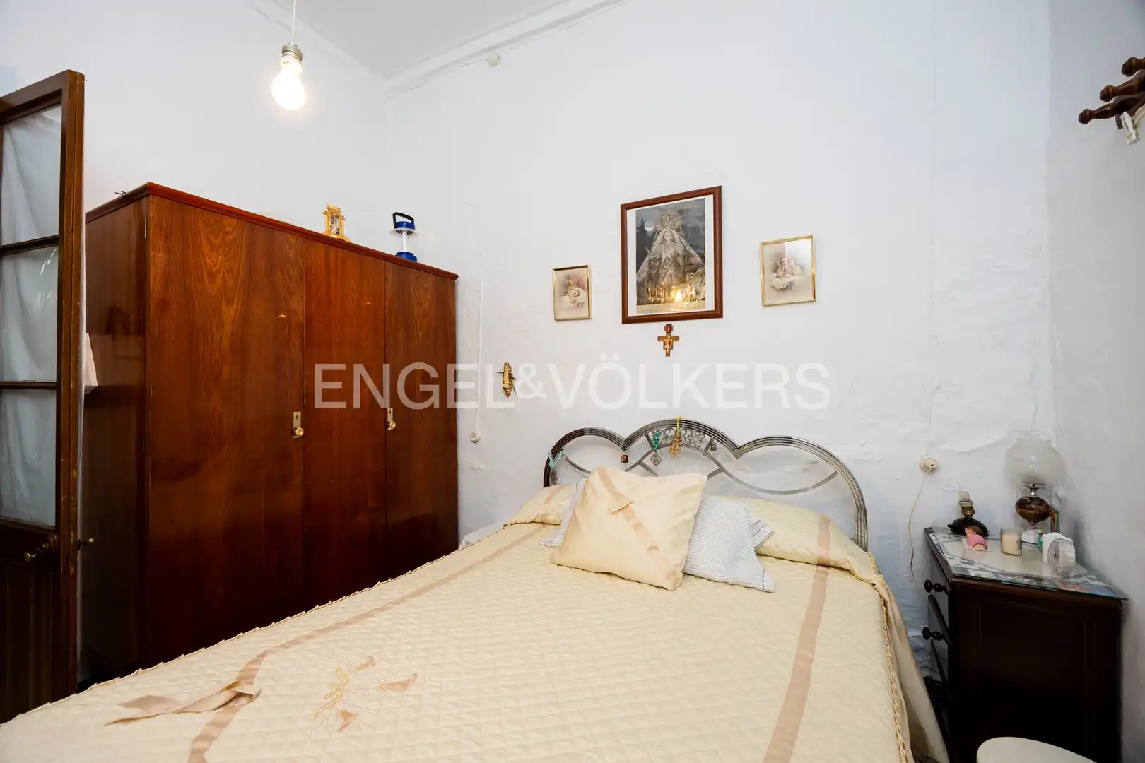 Habitación de Casa o chalet en venta en Grazalema con Calefacción y Balcón