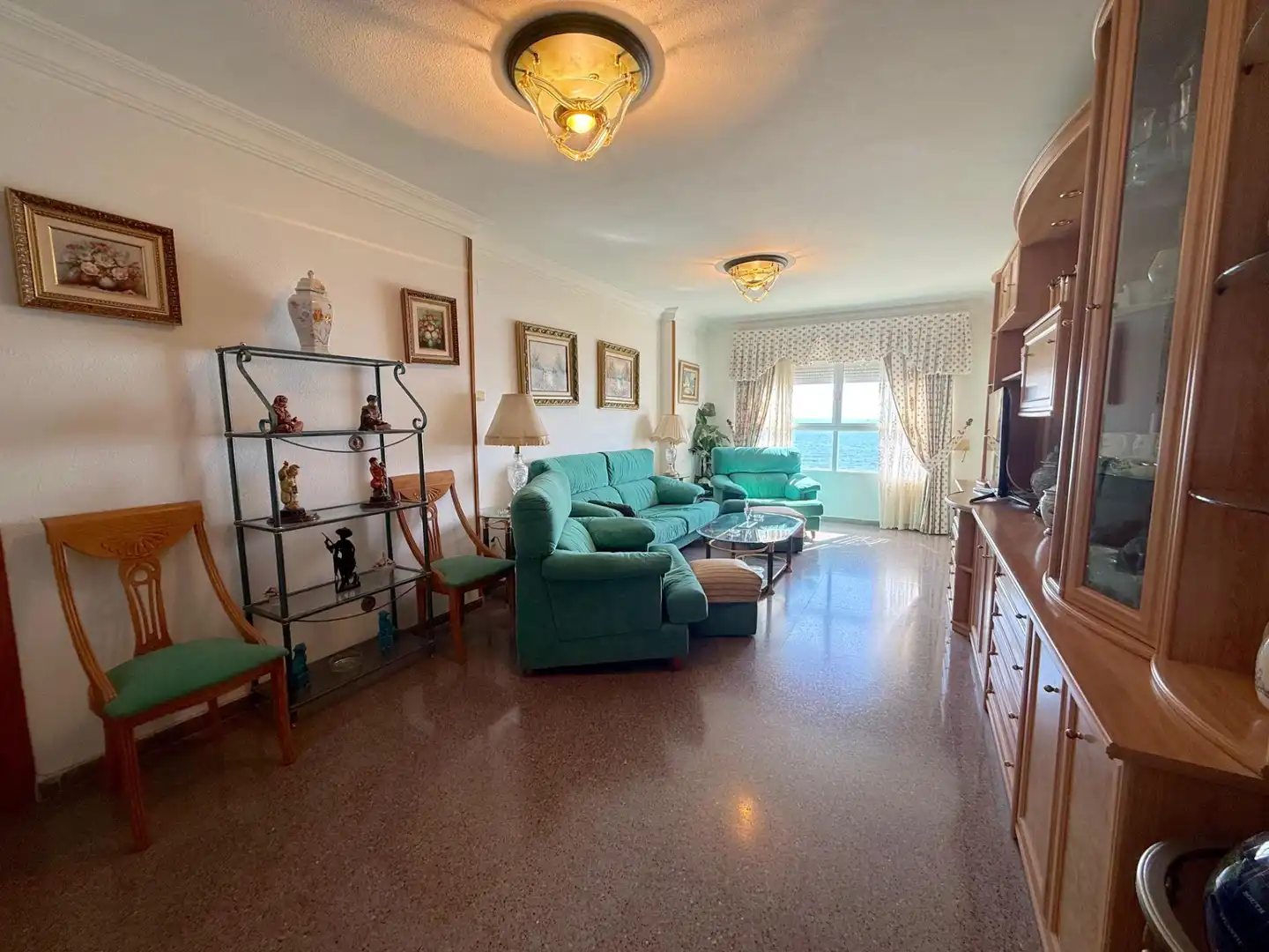 Sala de estar de Apartamento en venta en Benidorm con Aire acondicionado, Jardín privado y Amueblado