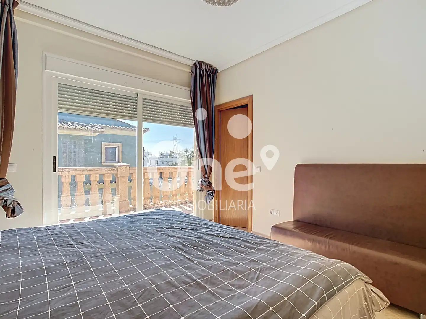 Habitación de Casa o chalet en venta en L'Eliana con Aire acondicionado, Jardín privado y Terraza