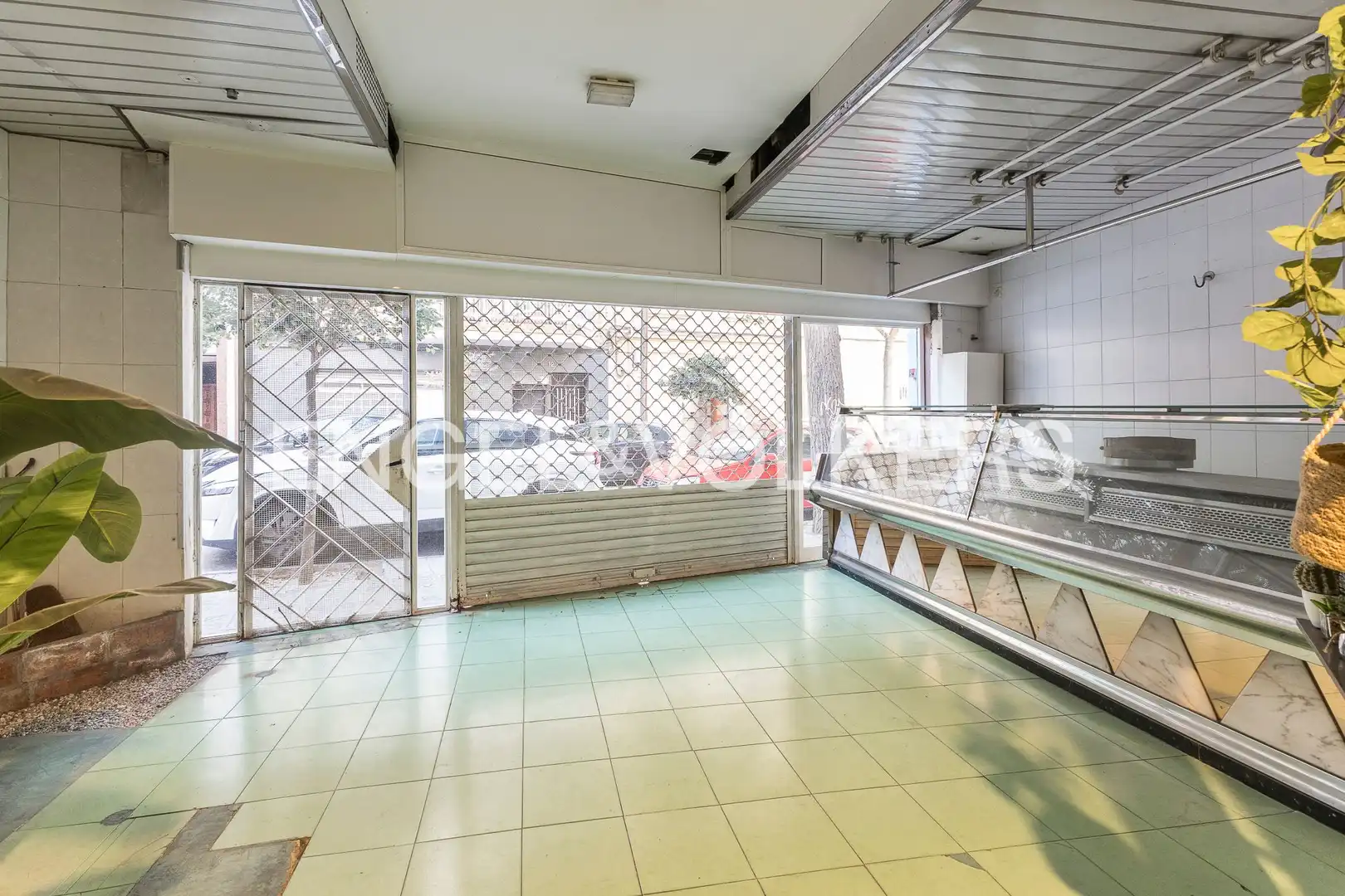 Houses for sale in Barcelona  with Heating, Terrace and Storage room