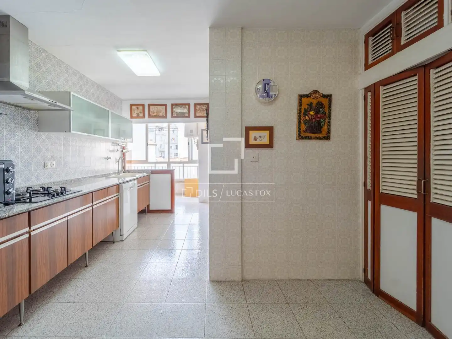 Cocina de Piso en venta en Valencia con Calefacción, Terraza y Balcón