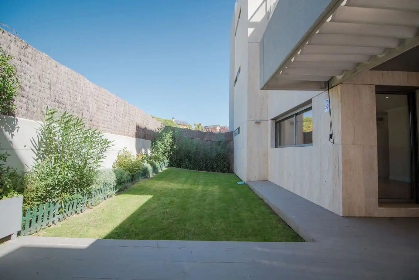 Terrasse von Erdgeschoss zur Miete in Madrid mit Klimaanlage, Heizung und Privatgarten