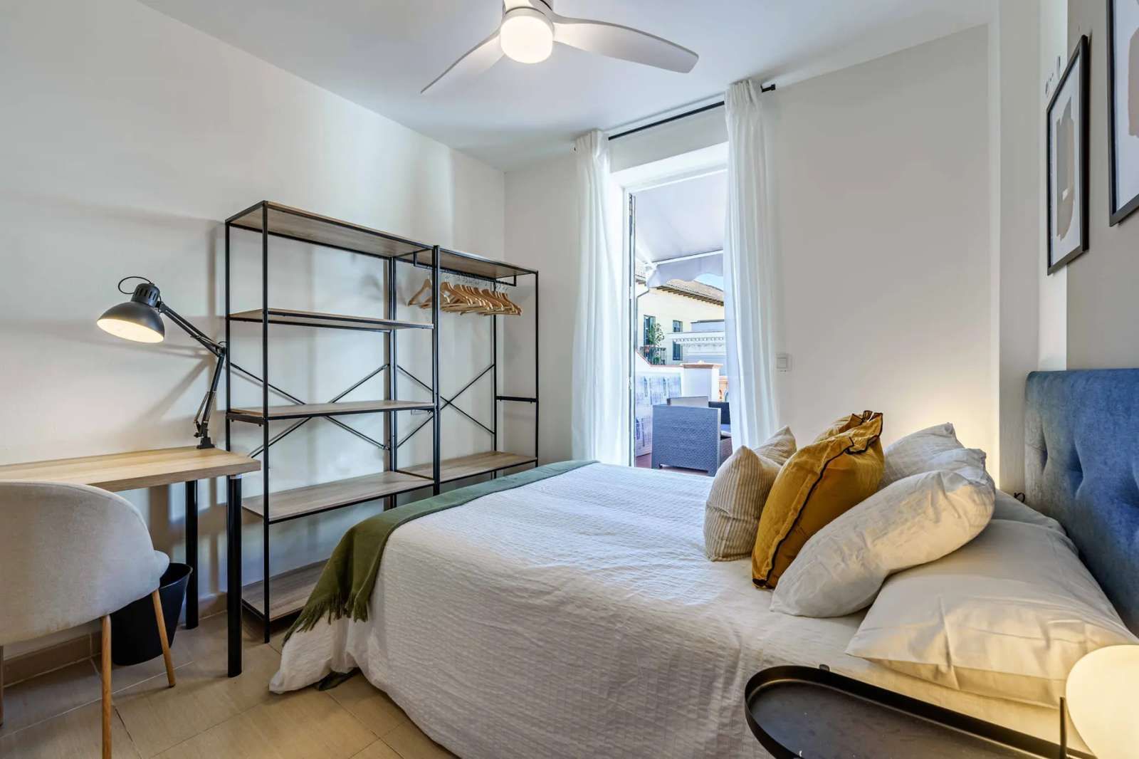 Flat to share in La Merced