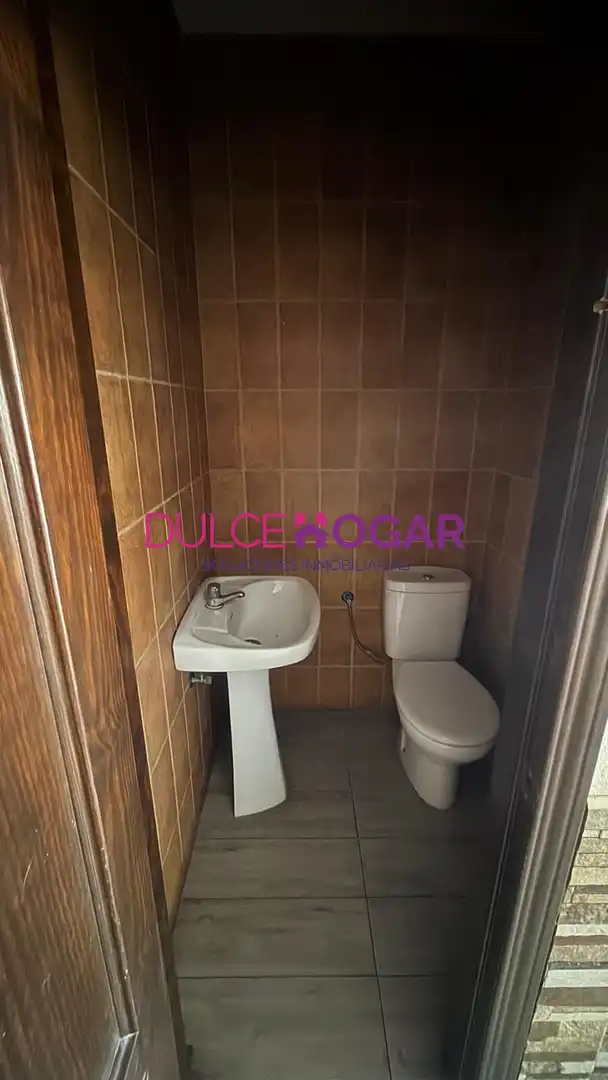 Local comercial en venda a Plaza Gloria fuertes, imagen 9