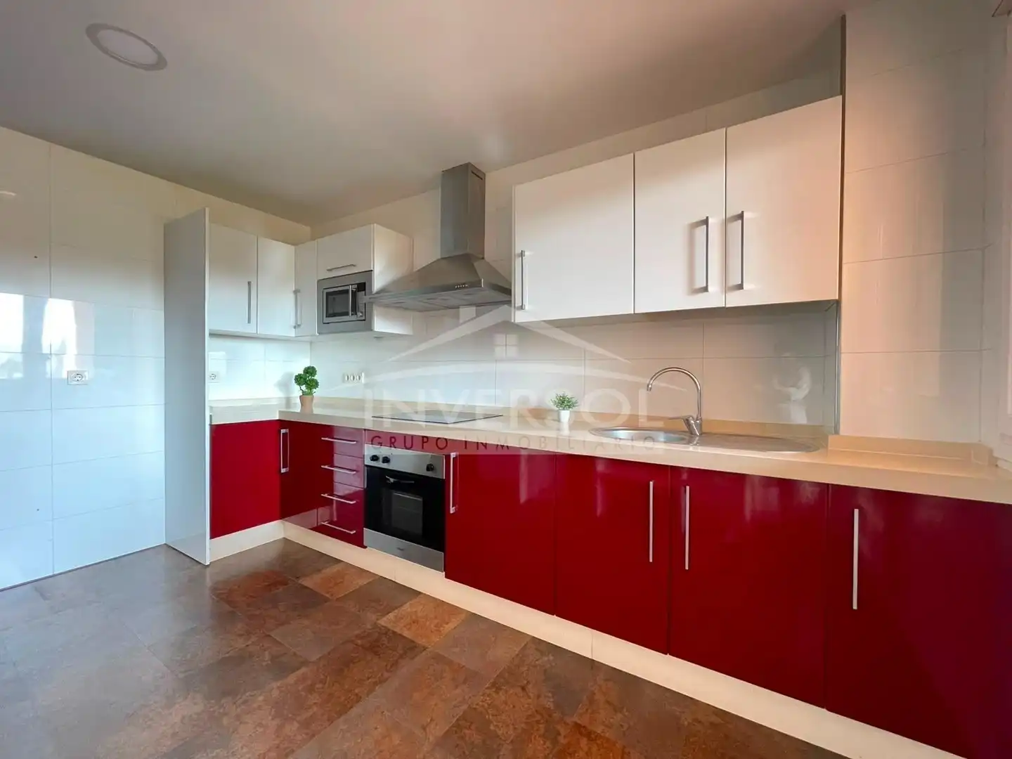Cocina de Piso en venta en El Ejido con Terraza, Horno y Balcón