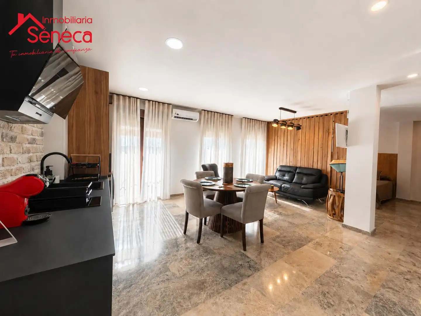 Wohnzimmer von Wohnung zum Verkauf in Córdoba mit Klimaanlage, Heizung und Terrasse