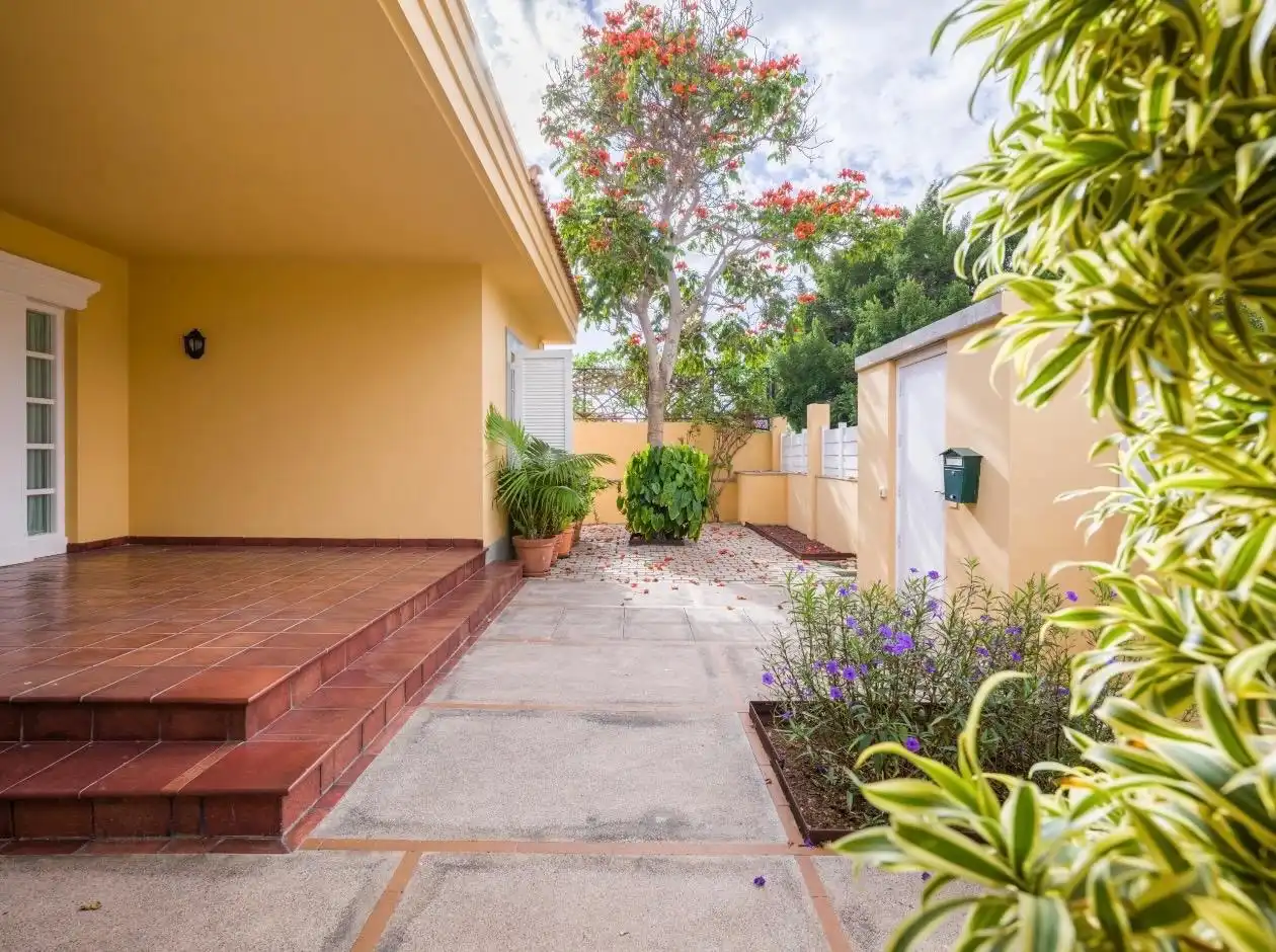 Casa amb piscina en venda a Calle touroperador maktatala 12, imagen 7