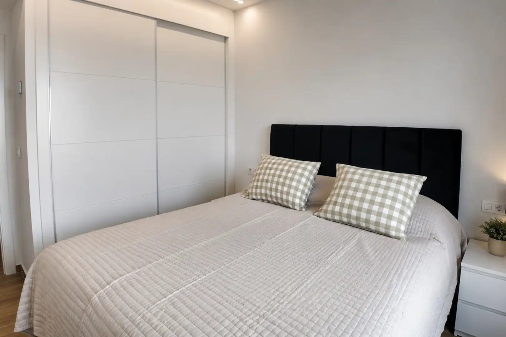Habitación de Casa o chalet en venta en Orihuela con Aire acondicionado, Calefacción y Terraza