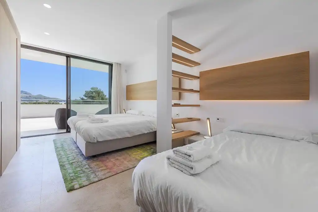 Habitación de Casa o chalet en venta en Pollença con Aire acondicionado, Calefacción y Jardín privado