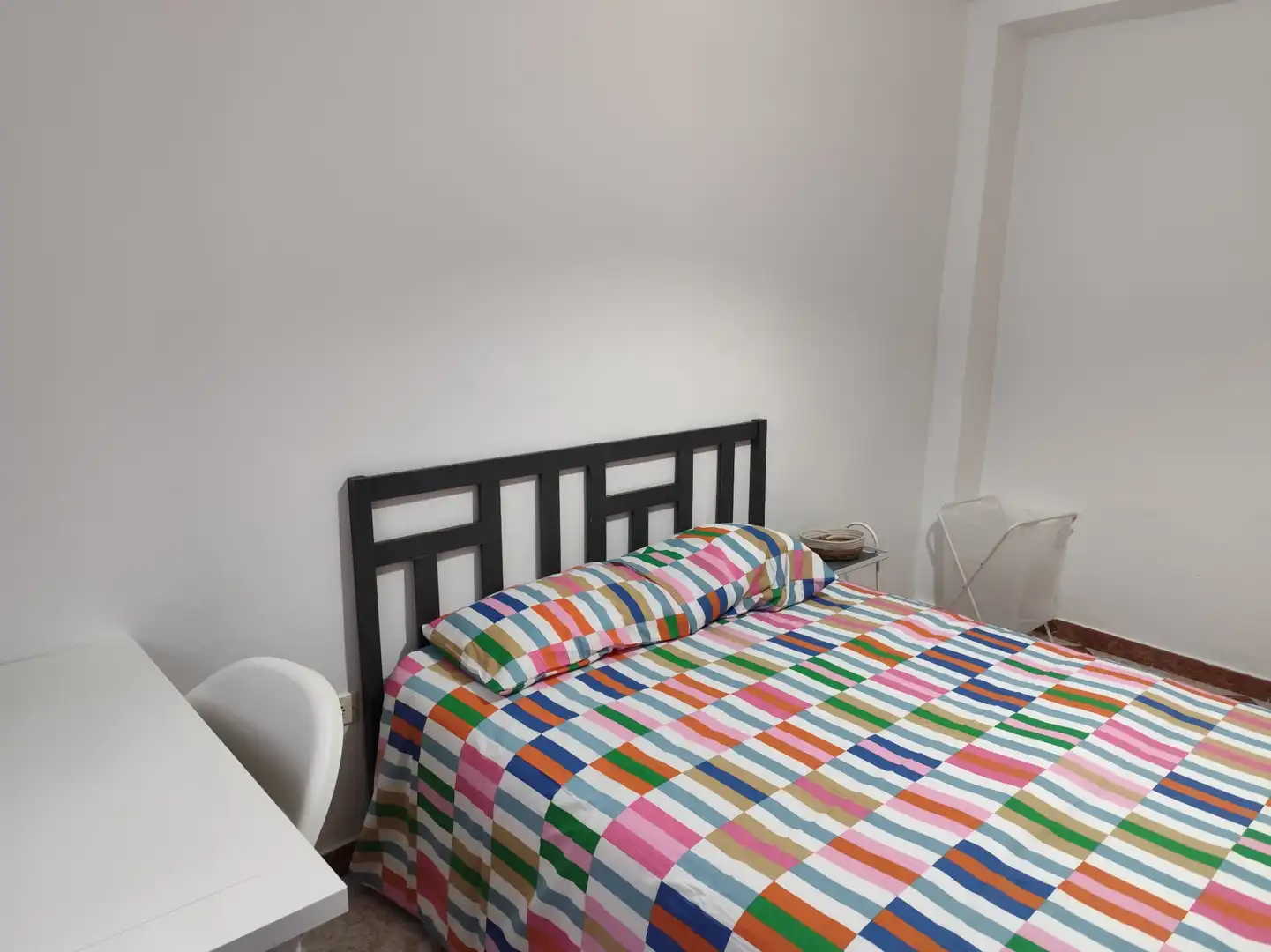 Flat for rent in Calle Ramón y Cajal, Centro