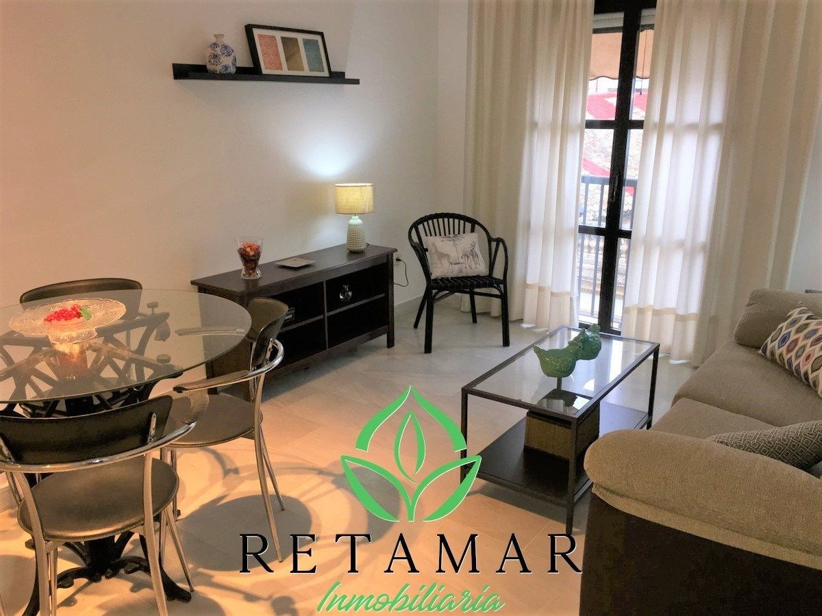 Piso de alquiler en Barrio del Centro, Centro