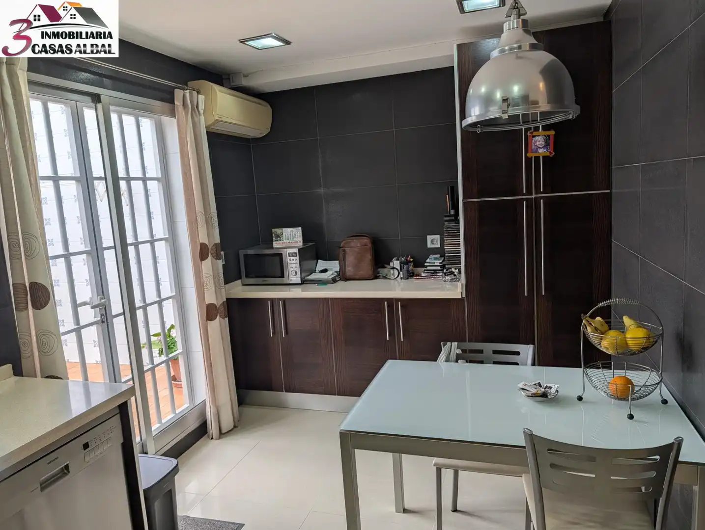 Kitchen of Detached homes for sale in Albal