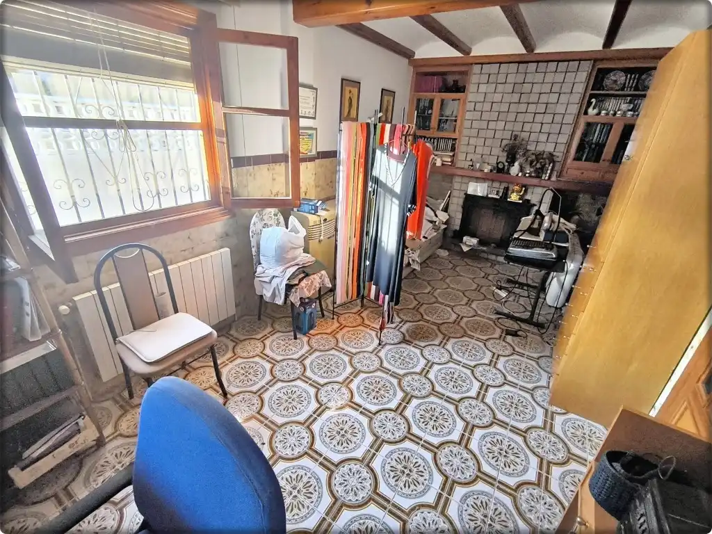 Houses for sale in Potries