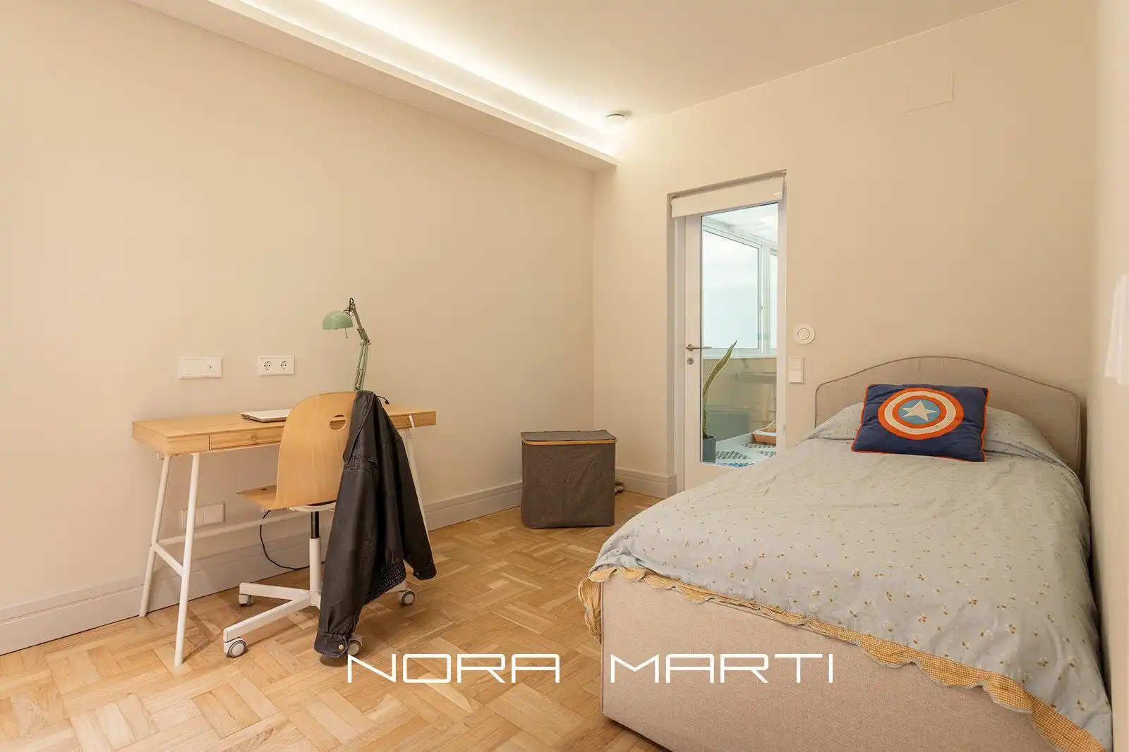 Bedroom of Flat for sale in Barcelona  with Air Conditioner, Heating and Terrace