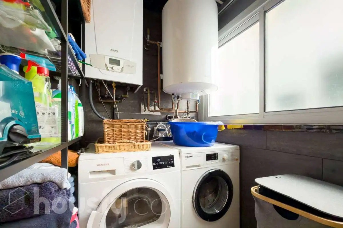 Cocina de Piso en venta en Barcelona con Aire acondicionado, Calefacción y Jardín privado