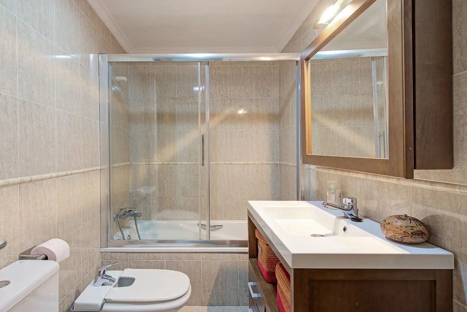 Baño de Piso en venta en Motril con Aire acondicionado, Calefacción y Trastero