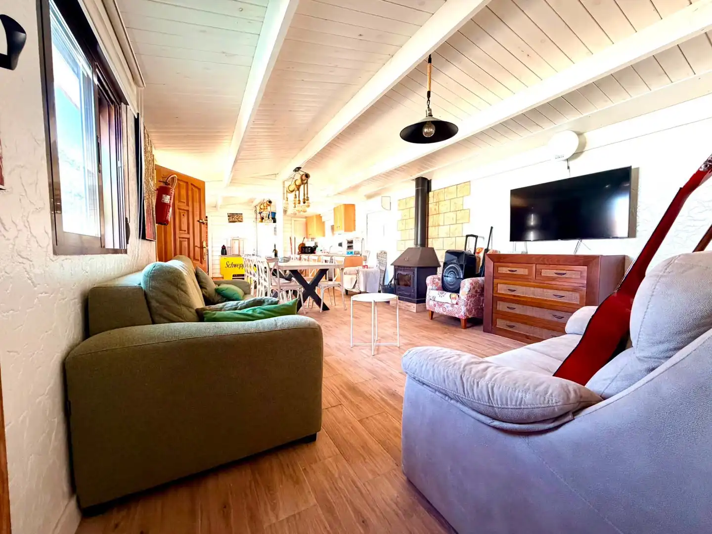 Sala d'estar de Casa o xalet en venda en Cartagena amb Aire condicionat, Moblat i Alarma