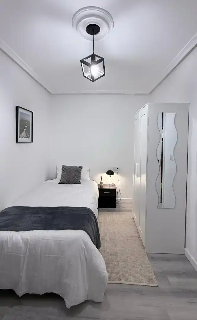 Habitación de Piso de alquiler en Langreo con Amueblado
