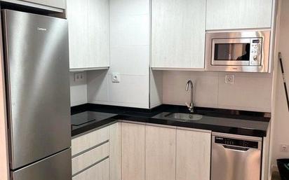 Kitchen of Flat to rent in Rincón de la Victoria  with Air Conditioner, Heating and Storage room