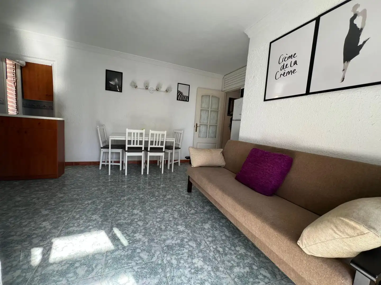 Wohnzimmer von Wohnungen zur Miete in Fuengirola mit Klimaanlage, Terrasse und Gemeinschaftspool