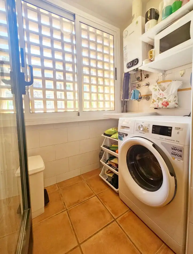 Bathroom of Houses for sale in Polop  with Private garden and Community pool